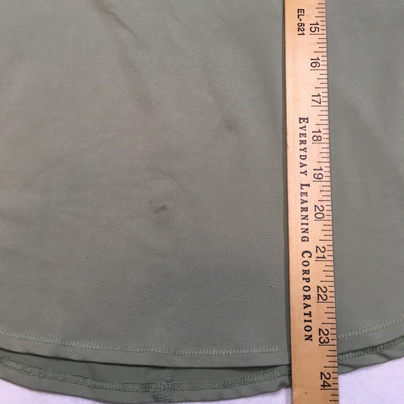 Lot 4 Athletic Tank Tops Workout Gym Run Yoga Neutral Green White Women M Bundle - Picture 7 of 16